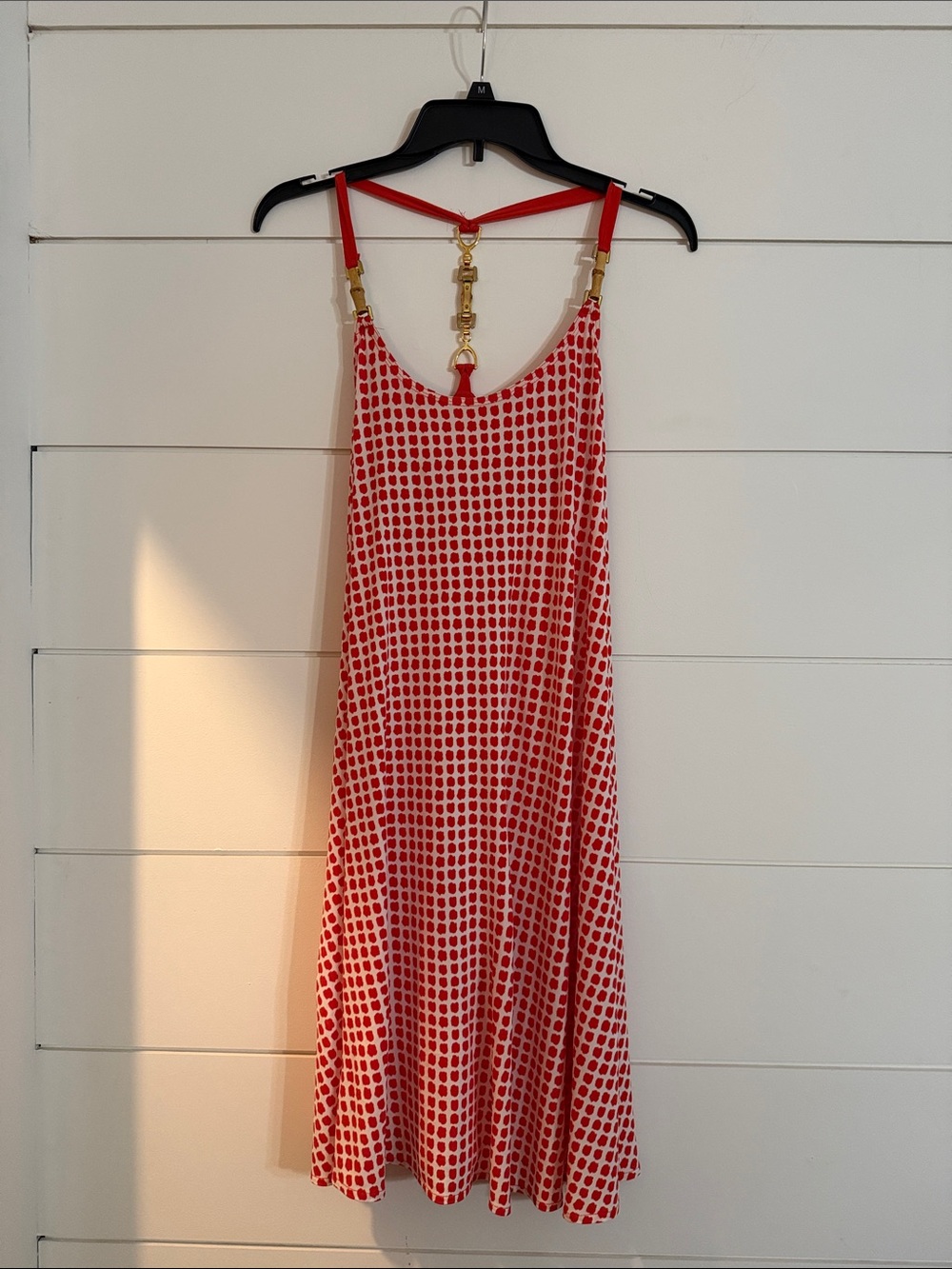 Donna Morgan Red & White Patterned Shift Dress Gold Hardware Racerback Size 8
